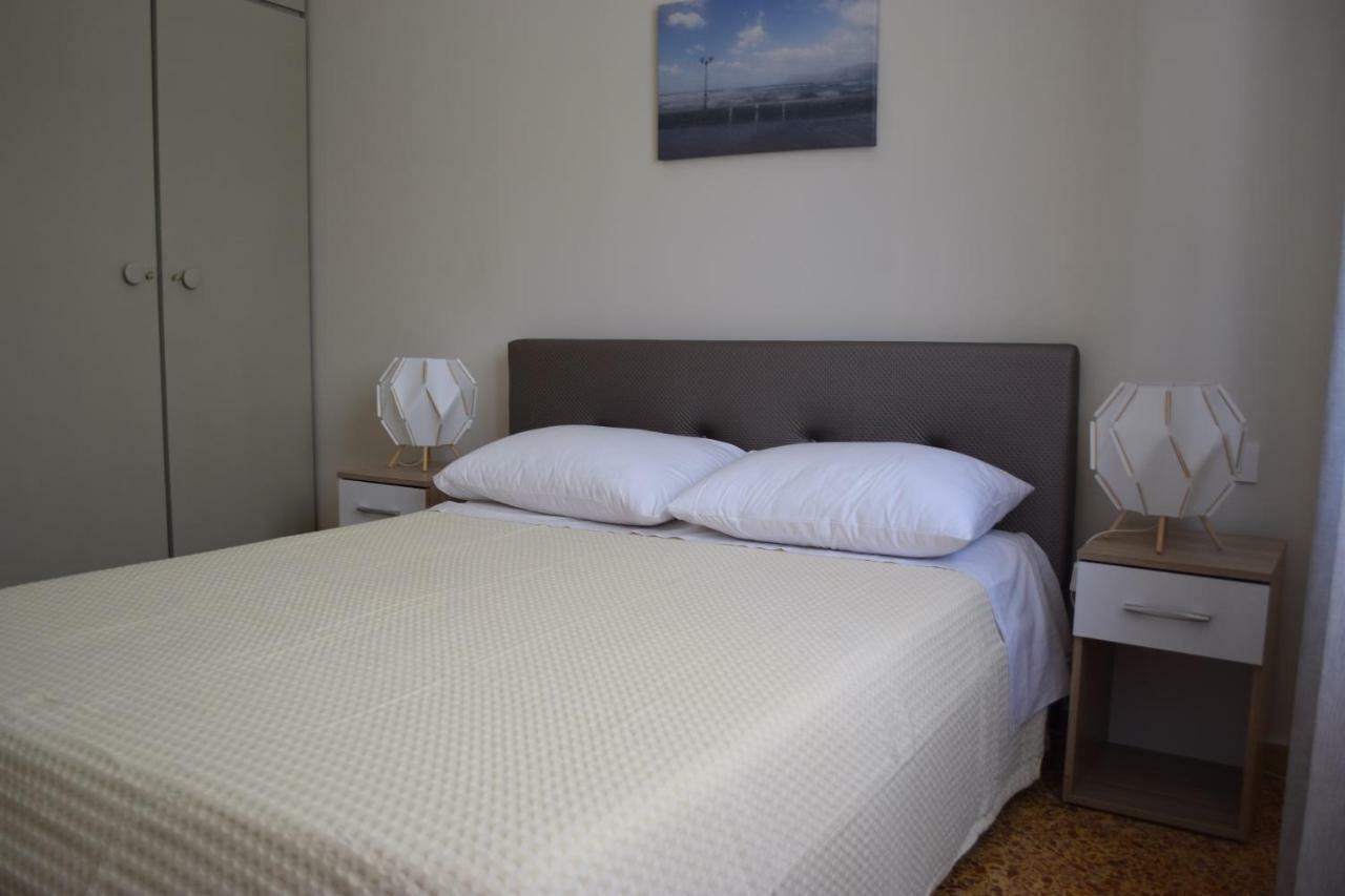 Modern With Garden Apartment Kissamos